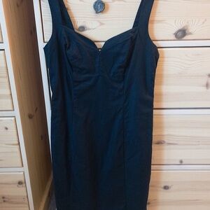 Jacob Square & V-Neck Black Dress